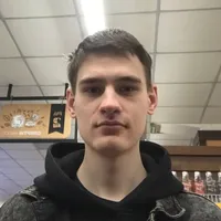 Артем Гребенік