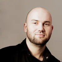 Антон Железнов